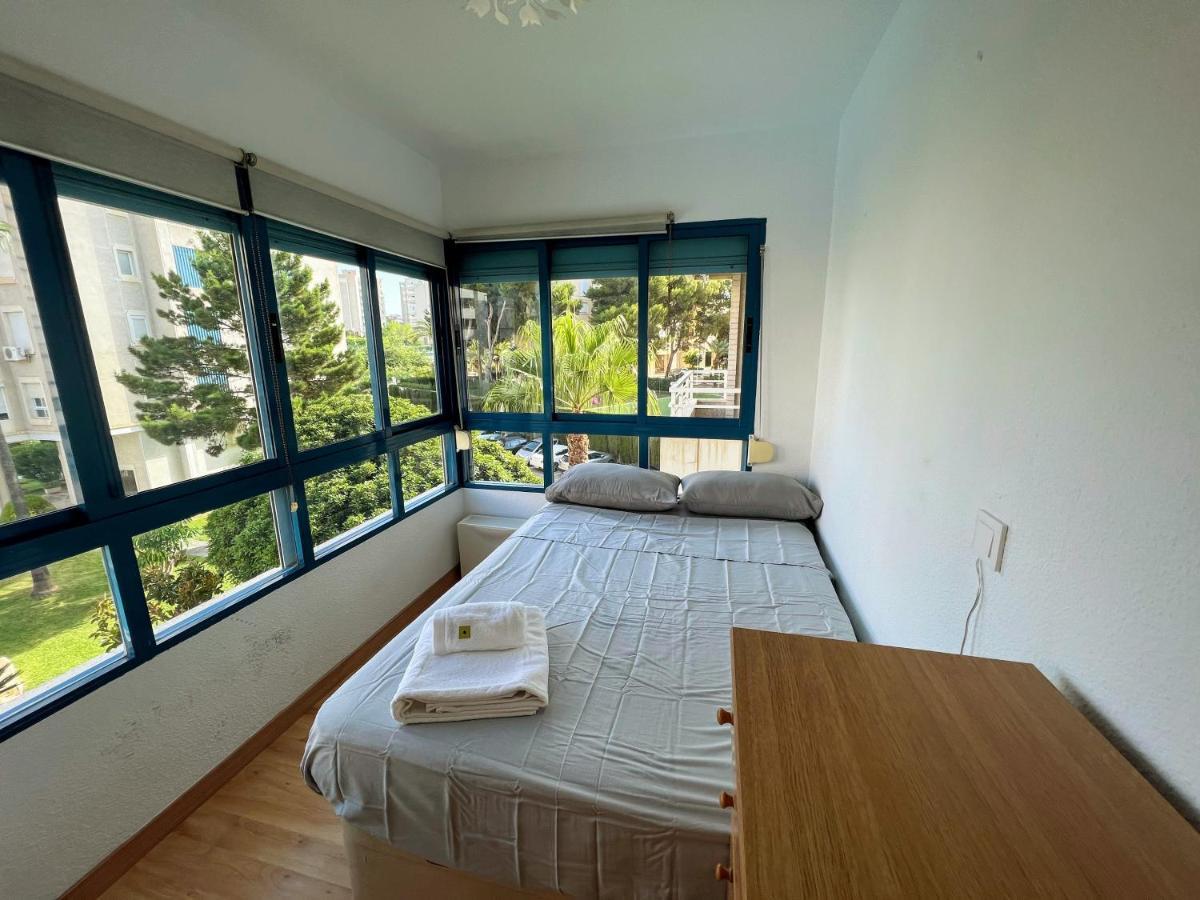 Playa Dos Avenidas Alicante Ngoại thất bức ảnh