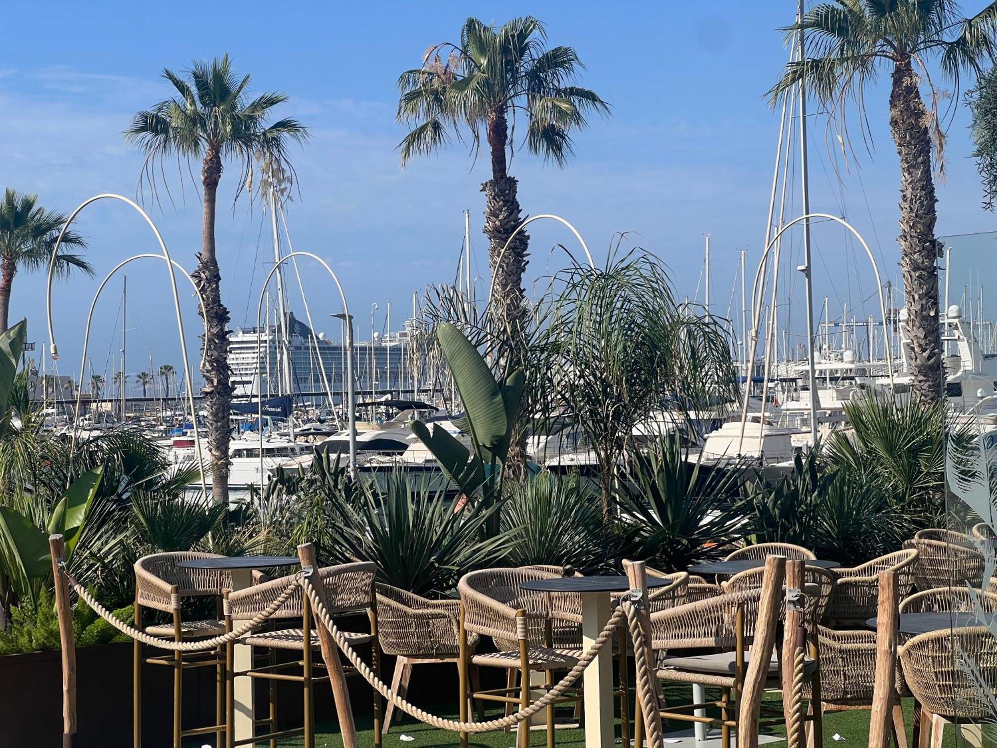 Playa Dos Avenidas Alicante Ngoại thất bức ảnh