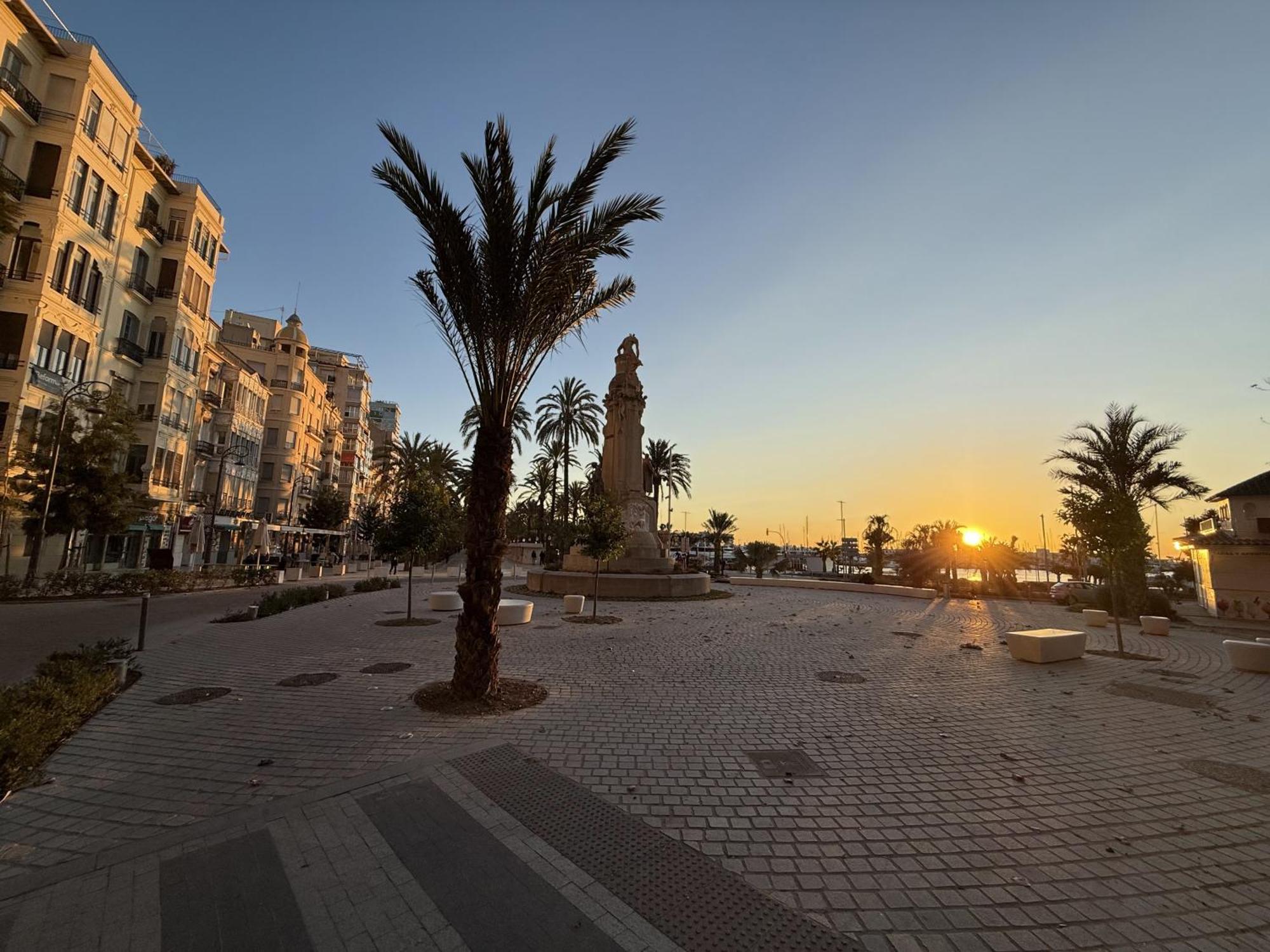 Playa Dos Avenidas Alicante Ngoại thất bức ảnh